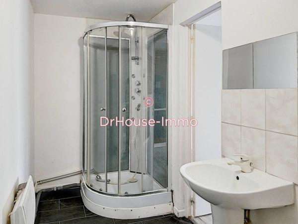 Immeuble à vendre 12 pièces de 235 m²