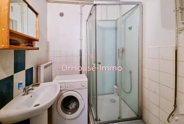 Immeuble à vendre 12 pièces de 235 m²