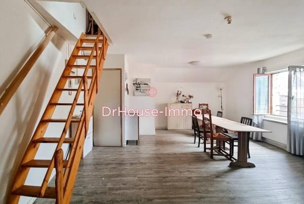 Immeuble à vendre 12 pièces de 235 m²