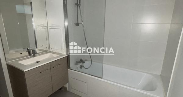 Location Appartement 2 pièces 56.77 m² - Goussainville 95190