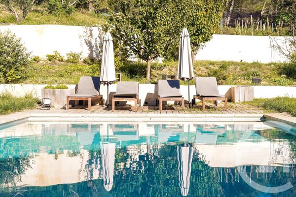 Maison à vendre  6 pièces - 231,06 m2 MARSEILLE - 13011