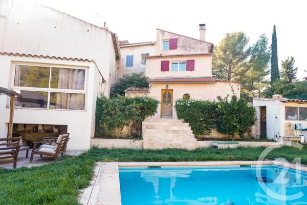 Maison à vendre  6 pièces - 231,06 m2 MARSEILLE - 13011