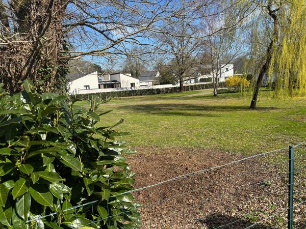 Terrain Carquefou 842 m2 LE HOUSSEAU