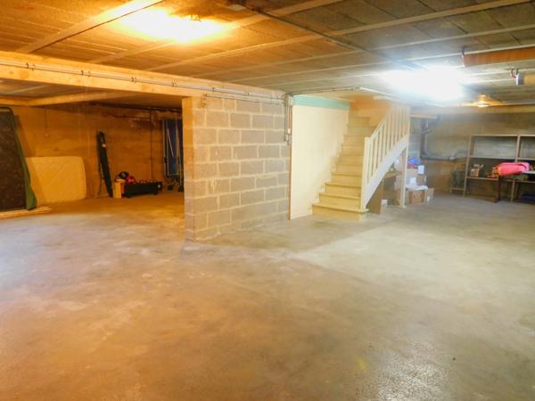 Maison à vendre 7 pièces FOUGERES (35)