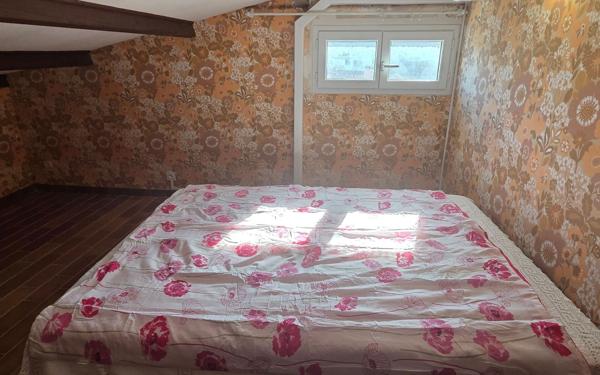 Appartement à vendre    4 pièces • 74 m2 Saint-Cyr-sur-Mer