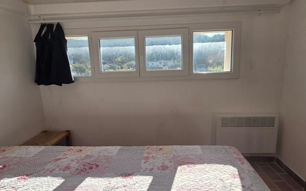 Appartement à vendre    4 pièces • 74 m2 Saint-Cyr-sur-Mer