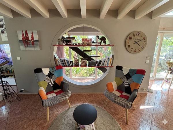 Maison 8 pièce(s) 6 chambre(s) 257 m²