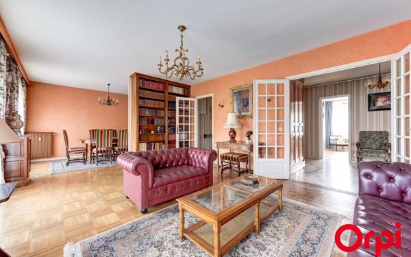 Appartement à vendre    5 pièces • 111,84 m2 Villeurbanne