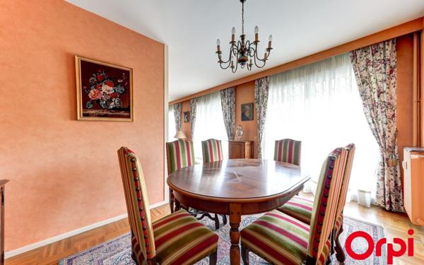 Appartement à vendre    5 pièces • 111,84 m2 Villeurbanne