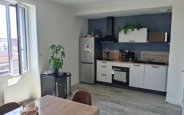 Appartement à louer    3 pièces • 71,34 m2 Cholet