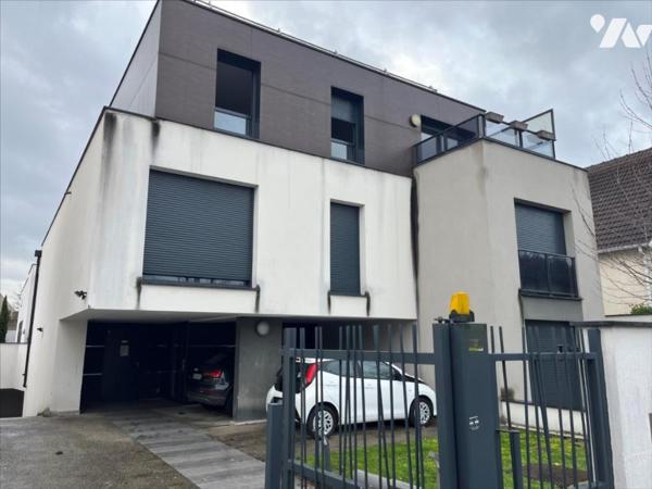 Appartement T3 avec balcon et garage