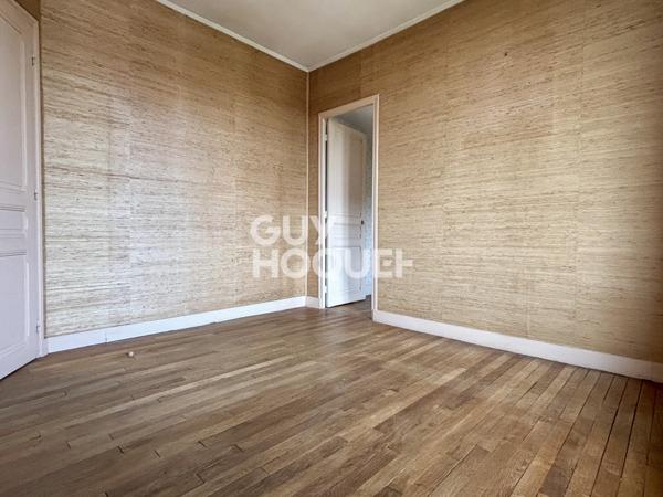 Meulière de 7 pièces de 113.38 m²