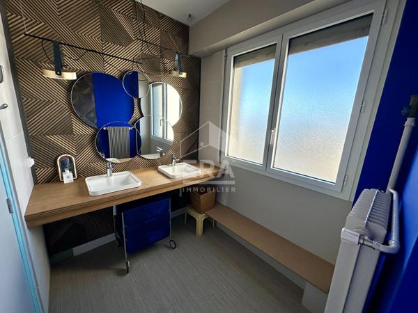 Appartement TOURS - Dernier étage avec vue sur le Cher Garage box