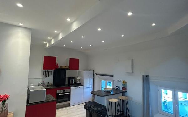 Appartement à louer    2 pièces • 69 m2 Nogent-l'Artaud