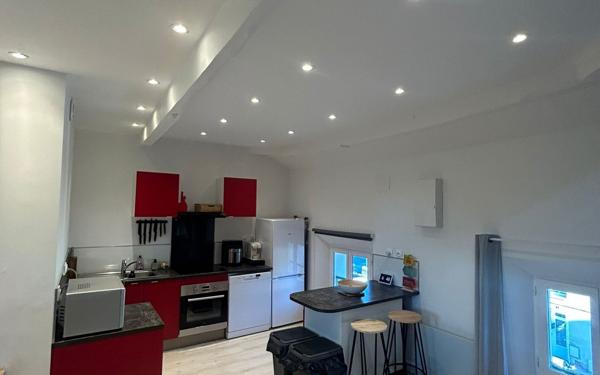 Appartement à louer    2 pièces • 69 m2 Nogent-l'Artaud