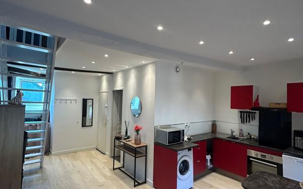 Appartement à louer    2 pièces • 69 m2 Nogent-l'Artaud