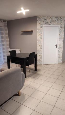 LOCATION T2 MEUBLE ONET LE CHATEAU SANS FRAIS D AGENCE