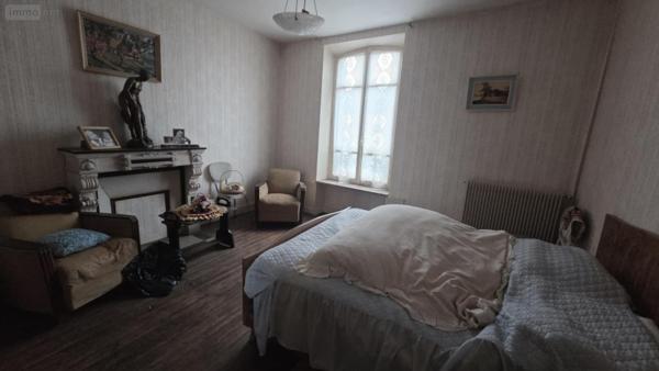 Maison de ville à vendre à Fayl-Billot en Haute-Marne (52500), ref :