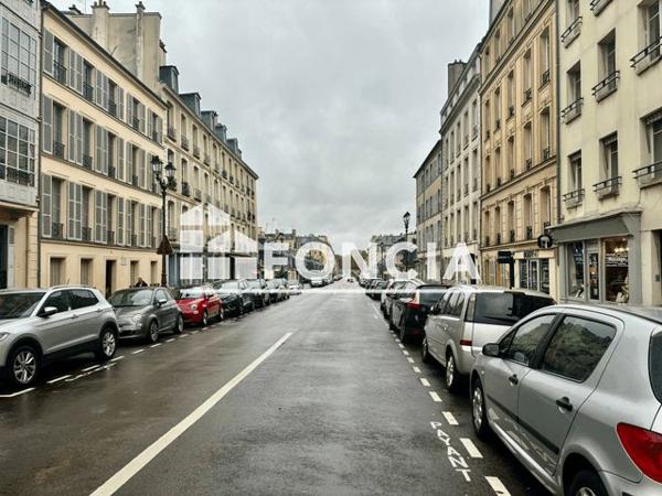Location Studio 24.24 m² - 49 RUE D'ANJOU Versailles 78000
