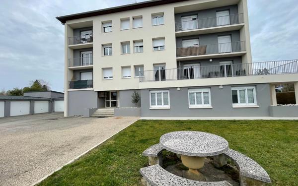 Appartement à vendre    4 pièces • 77 m2 Domblans