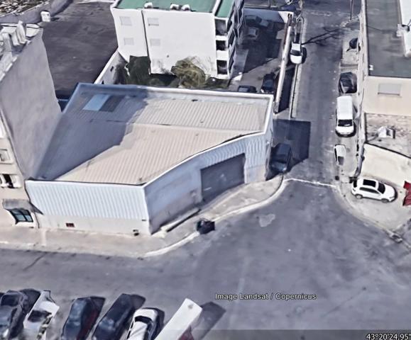 LOCAL- ENTREPOT 261 M² / 164 PALETTES à vendre MARSEILLE 15EME (13)