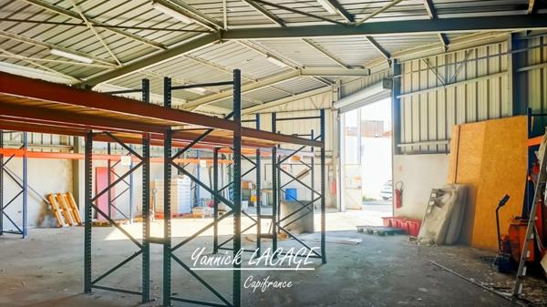 LOCAL- ENTREPOT 261 M² / 164 PALETTES à vendre MARSEILLE 15EME (13)