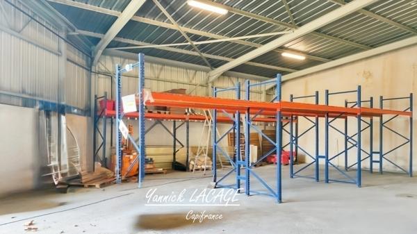 LOCAL- ENTREPOT 261 M² / 164 PALETTES à vendre MARSEILLE 15EME (13)