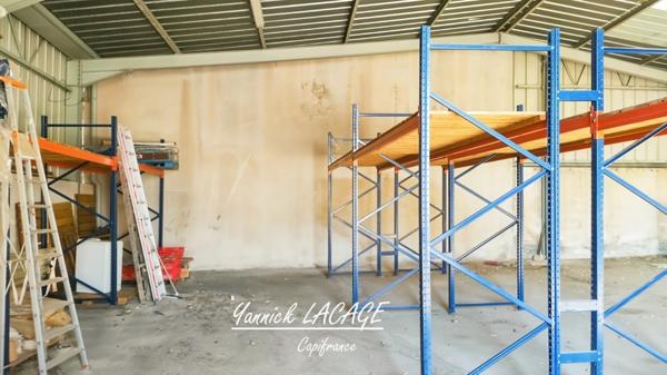 LOCAL- ENTREPOT 261 M² / 164 PALETTES à vendre MARSEILLE 15EME (13)