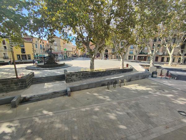 Agde centre  Maison de ville avec garage, terrasse et ascenseur