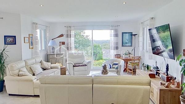 Maison d architecte de 151,22 m²