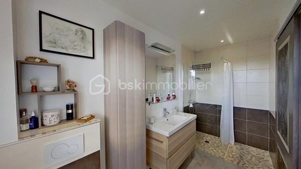 Maison d architecte de 151,22 m²