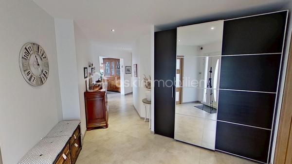 Maison d architecte de 151,22 m²