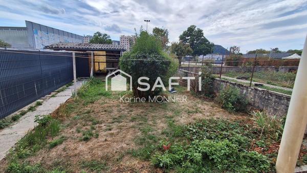 Appartement rénové avec jardin privatif !