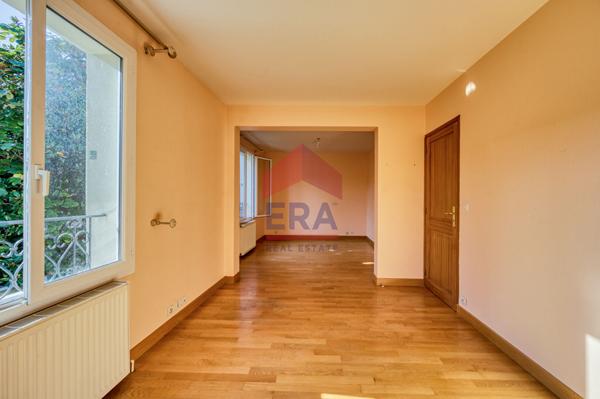 Maison Nanterre 6 pièce(s) 250 m2