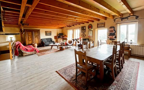 Maison à vendre    5 pièces • 175 m2 Doyet