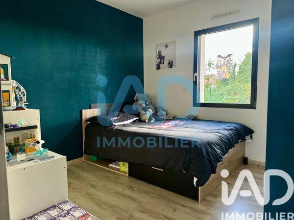 Maison à vendre 5 pièces 103 m² Thénac