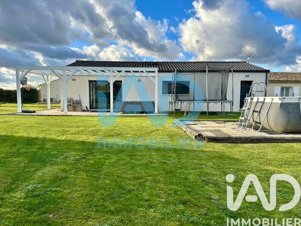 Maison à vendre 5 pièces 103 m² Thénac