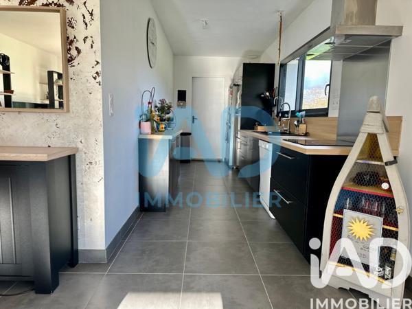 Maison à vendre 5 pièces 103 m² Thénac