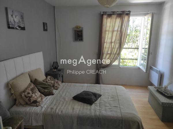 Maison à Saint-Jean-d'Angély, 17400 - 7 pièces 170m²