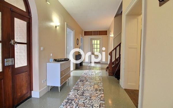 Appartement à vendre    4 pièces •  Bouxwiller