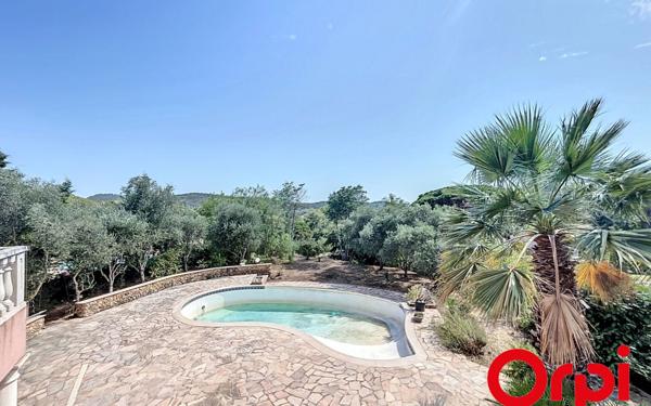 Maison à vendre    5 pièces • 143 m2 Saint-Raphaël