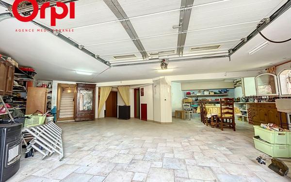 Maison à vendre    5 pièces • 143 m2 Saint-Raphaël