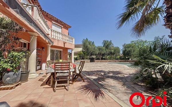 Maison à vendre    5 pièces • 143 m2 Saint-Raphaël