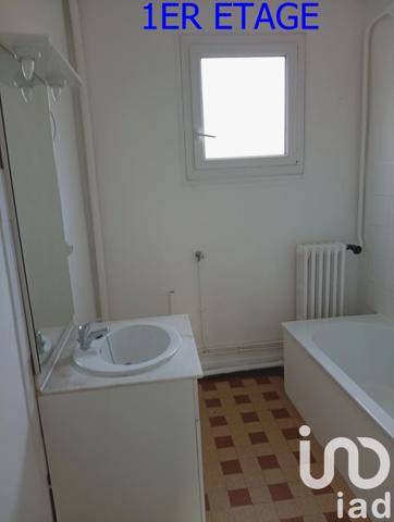 Immeuble à vendre 178 m² Chabanais