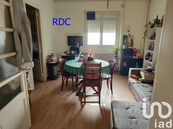 Immeuble à vendre 178 m² Chabanais