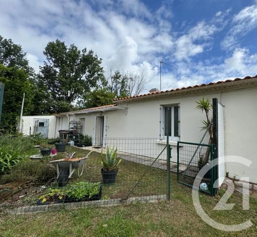 Maison à vendre  3 pièces - 49,90 m 2   ST MICHEL CHEF CHEF  - 44