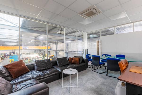 Local industriel tout équipé à Chambly