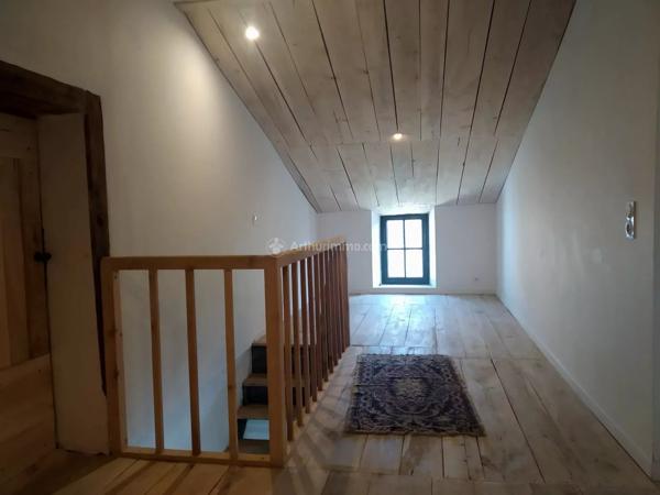 Location                                                      Maison
                        
                     4 pièces                      100 m2                     à Carmaux