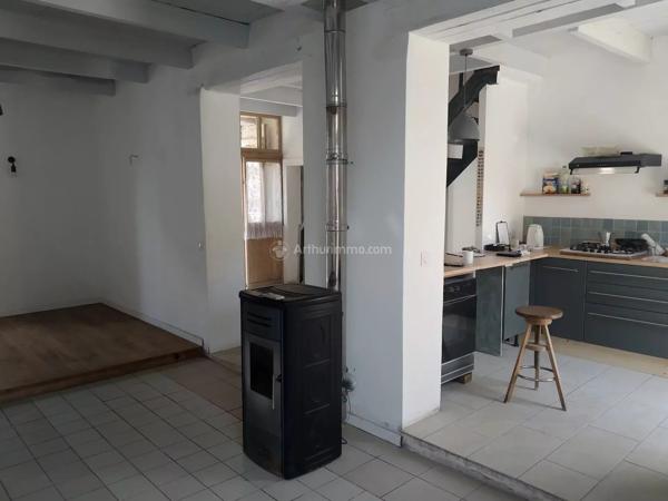 Location                                                      Maison
                        
                     4 pièces                      100 m2                     à Carmaux