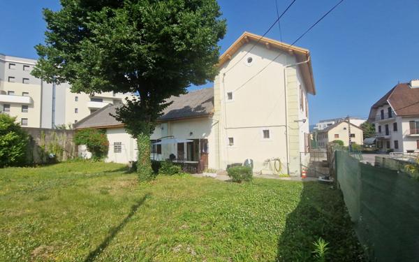 Maison à vendre    5 pièces •  Rumilly